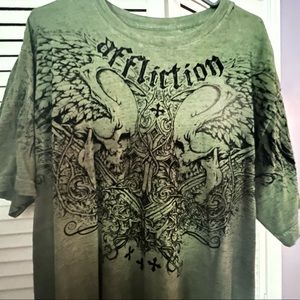Affliction t-shirt in perfect condition